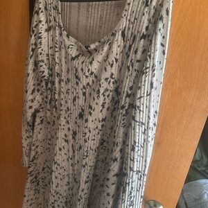 Chic Long Sleeve Cream and Black Dress